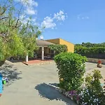 Flirty Cottage Mit Pool In Buger Bis Zu 6 Personen