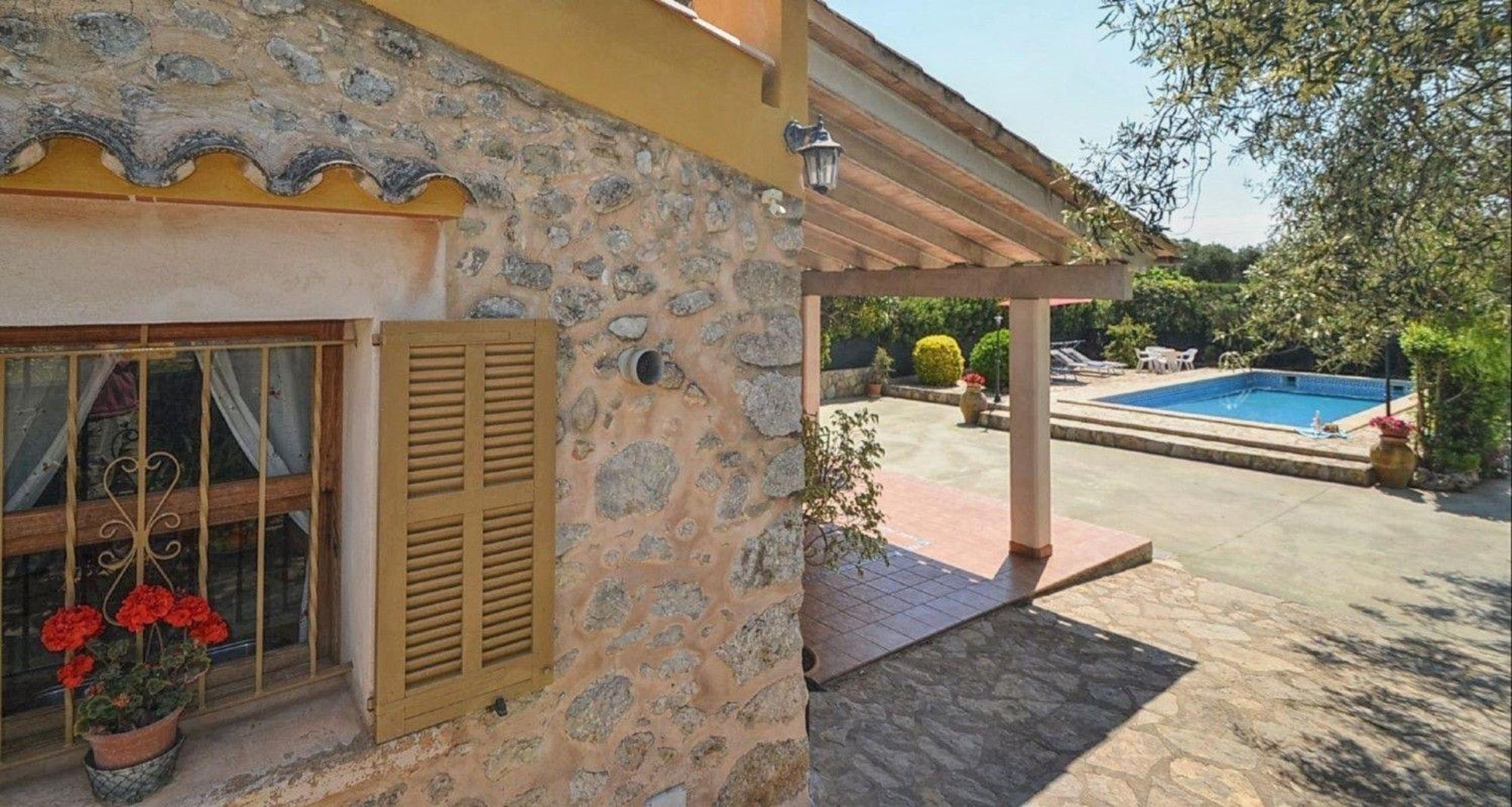 Ferienhaus Flirty Mit Pool In Bis Zu 6 Personen *