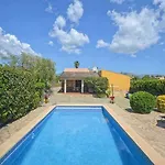 Flirty Cottage Mit Pool In Buger Bis Zu 6 Personen